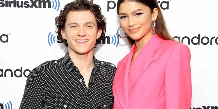 how tall is Zendaya Zendaya's Height